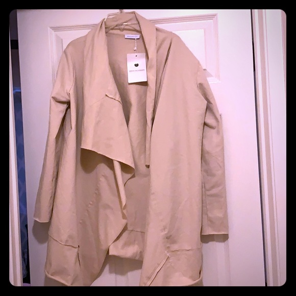 Makadamia tan jacket - Picture 1 of 1